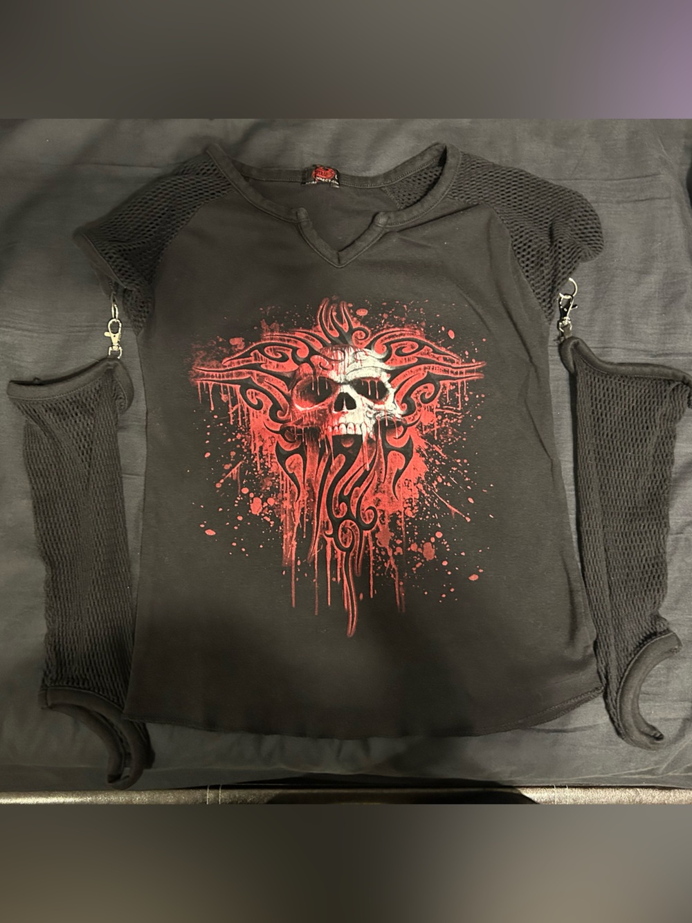Vintage Spiral Top Skull Shirt